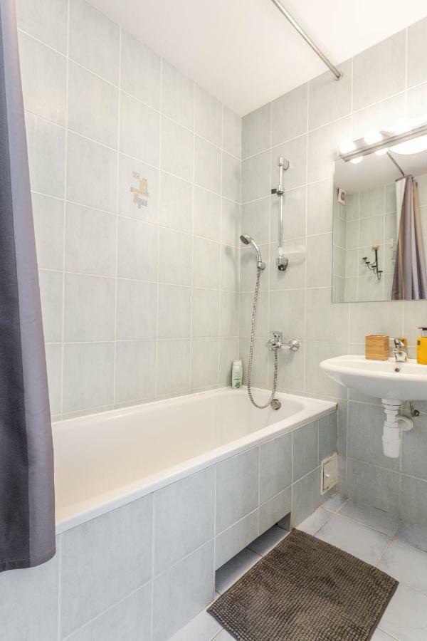 #Stayhere - Spacious & Bright 1Bdr Apartment Shopping District VNO Buitenkant foto